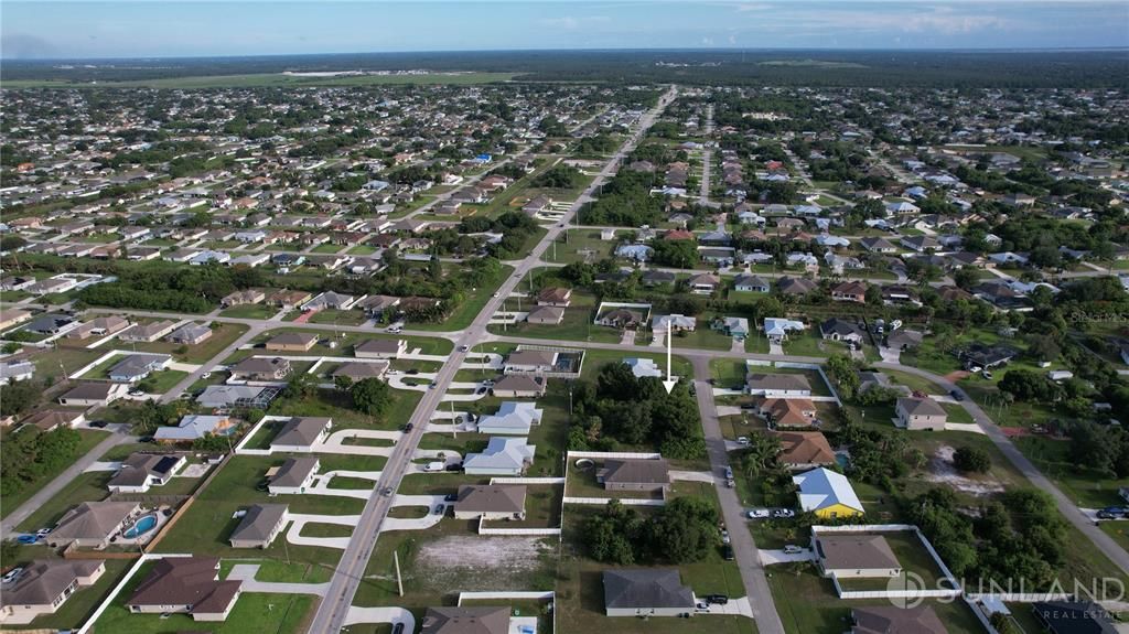 待售: $165,000 (0.23 acres)