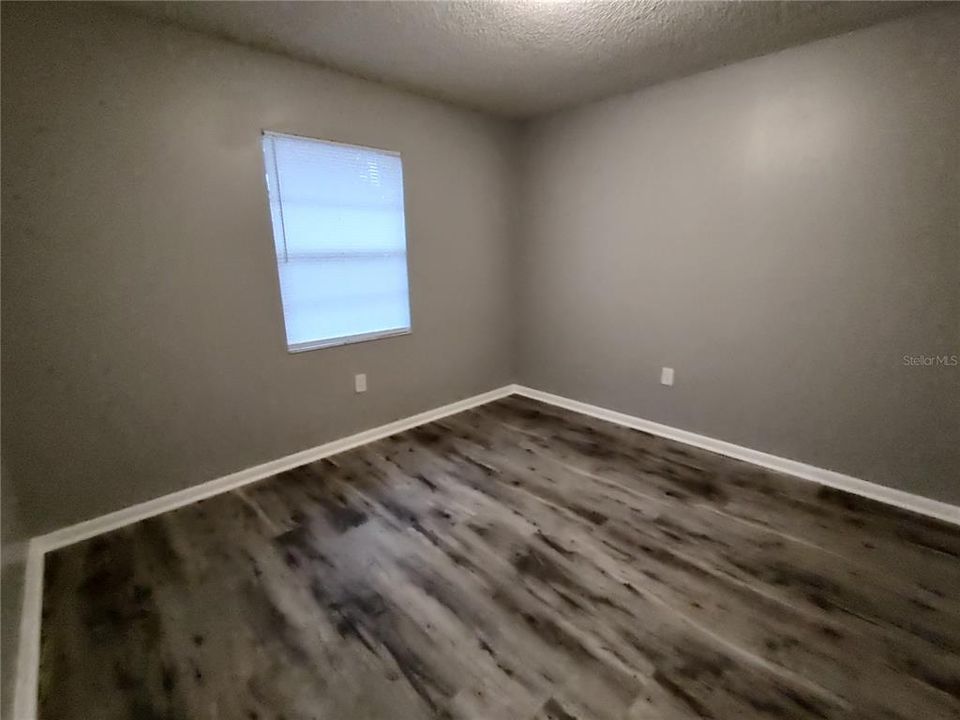 出租: $1,095 (2 贝兹, 1 浴室, 751 平方英尺)