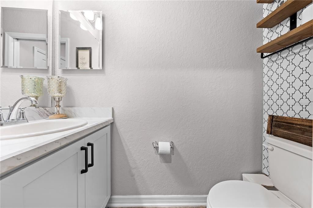 Под контрактом: $529,999 (5 спален, 4 ванн, 3137 Квадратных фут)