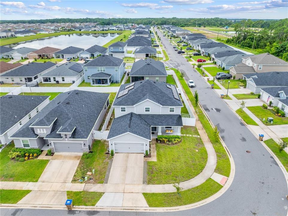 Под контрактом: $529,999 (5 спален, 4 ванн, 3137 Квадратных фут)