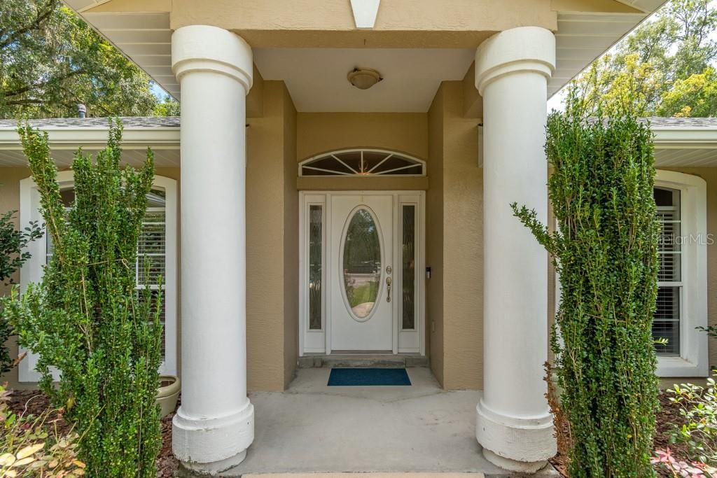 En Venta: $549,000 (4 camas, 2 baños, 2473 Pies cuadrados)