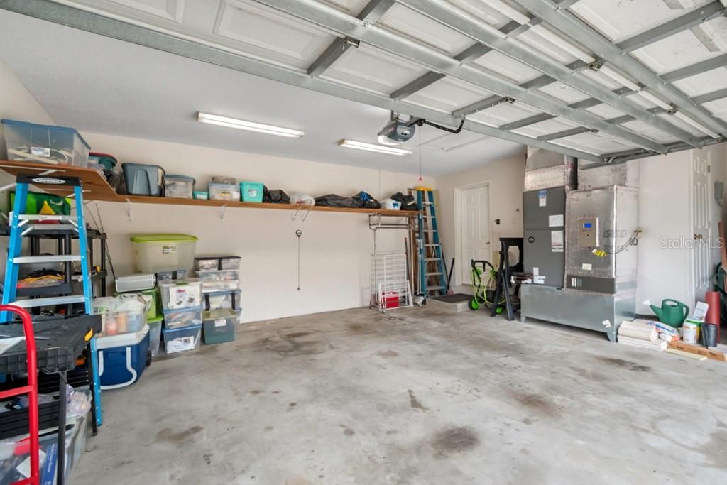 En Venta: $549,000 (4 camas, 2 baños, 2473 Pies cuadrados)