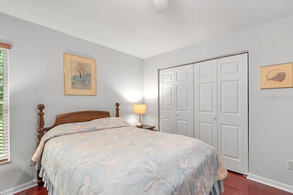 En Venta: $549,000 (4 camas, 2 baños, 2473 Pies cuadrados)