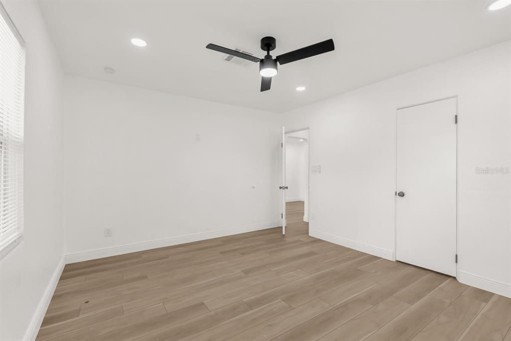 En Venta: $375,000 (3 camas, 2 baños, 1644 Pies cuadrados)