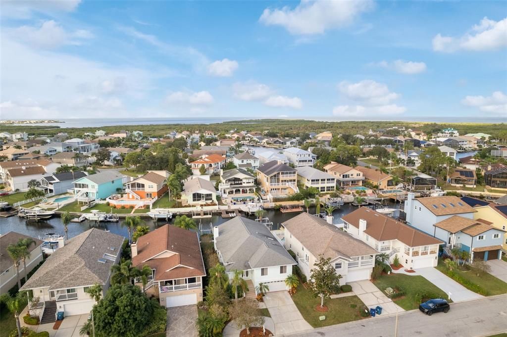 待售: $795,000 (5 贝兹, 3 浴室, 2940 平方英尺)