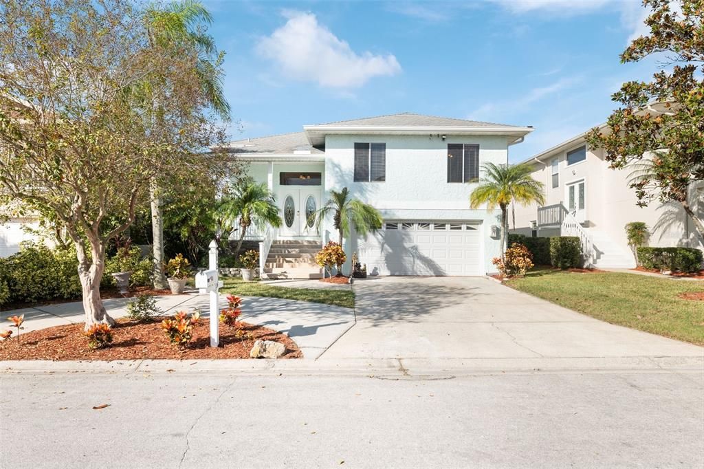 待售: $795,000 (5 贝兹, 3 浴室, 2940 平方英尺)