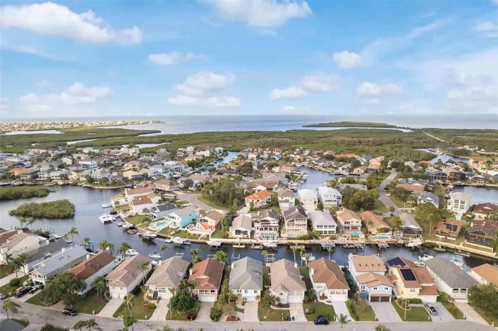 待售: $795,000 (5 贝兹, 3 浴室, 2940 平方英尺)