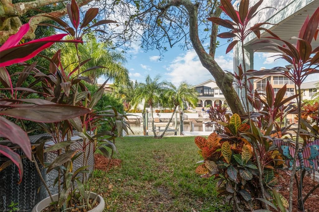 待售: $795,000 (5 贝兹, 3 浴室, 2940 平方英尺)