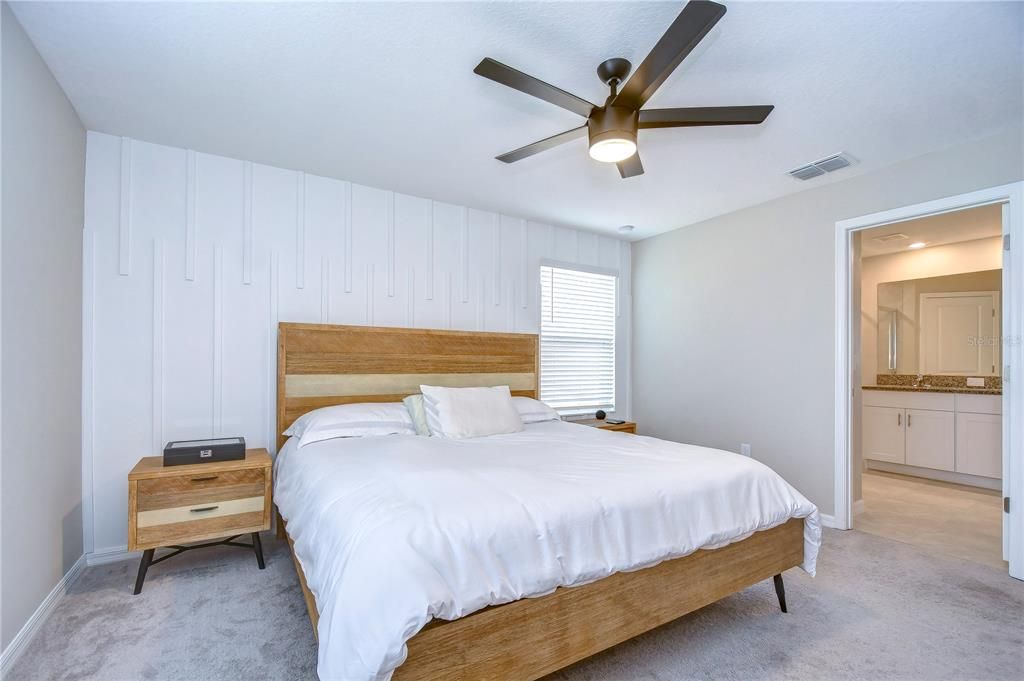 For Rent: $2,795 (3 beds, 3 baths, 1940 Square Feet)