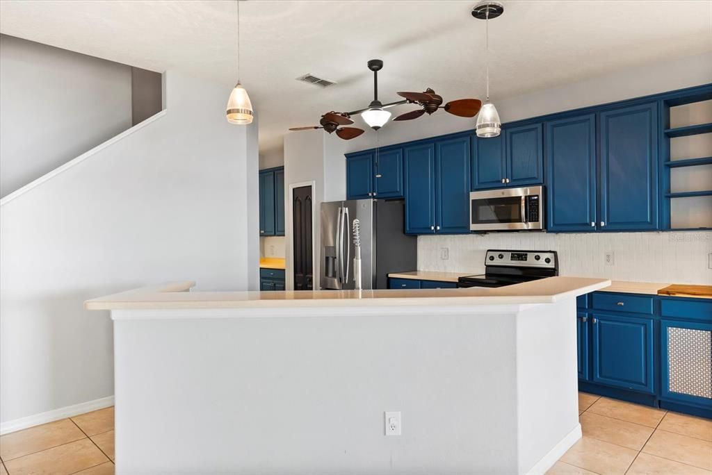 待售: $495,000 (4 贝兹, 2 浴室, 2603 平方英尺)