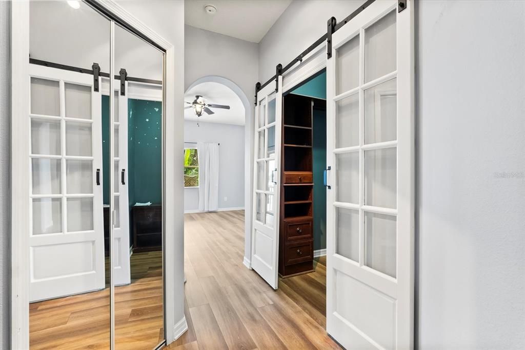 待售: $495,000 (4 贝兹, 2 浴室, 2603 平方英尺)