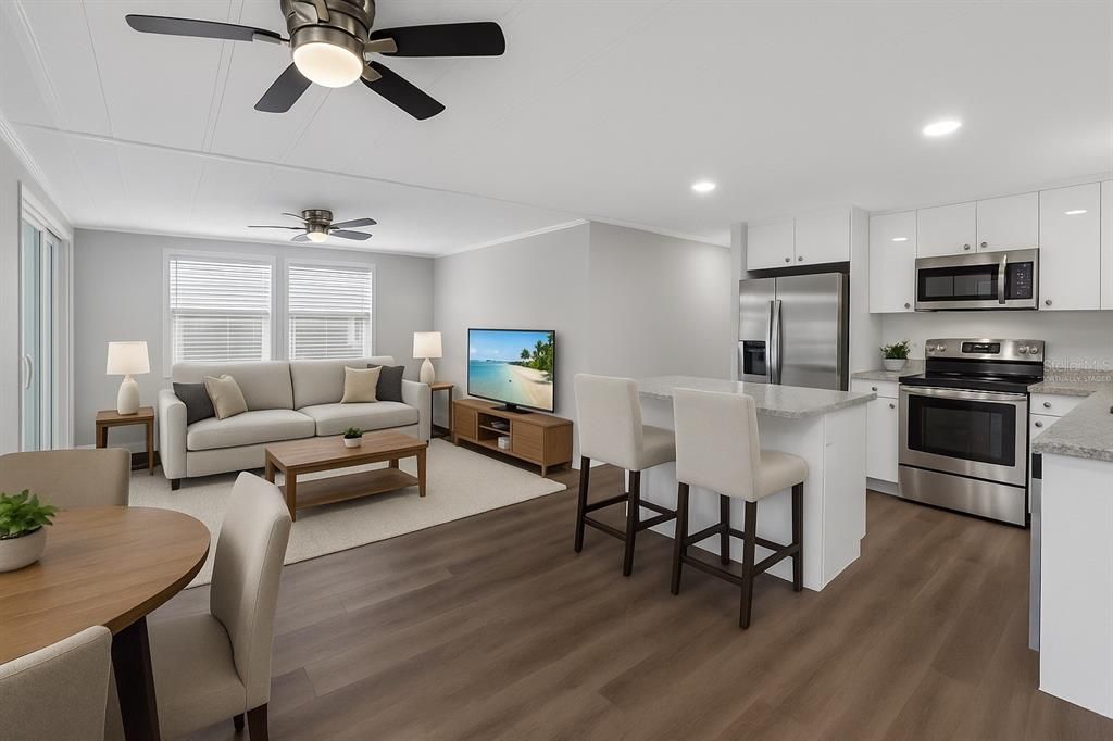 合同活跃: $145,000 (2 贝兹, 2 浴室, 1004 平方英尺)