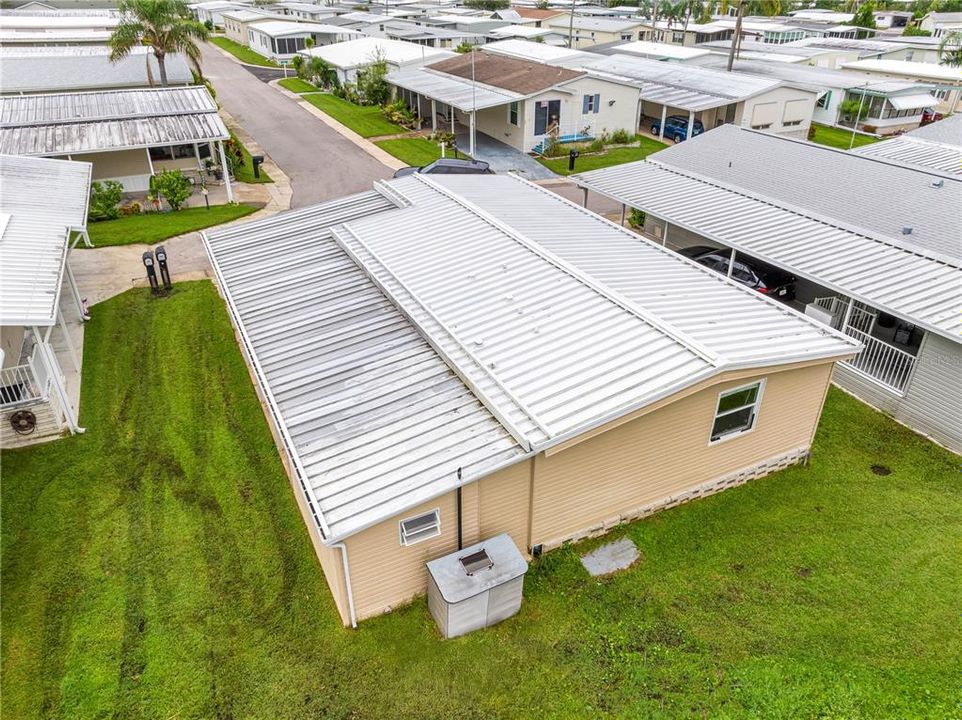 合同活跃: $145,000 (2 贝兹, 2 浴室, 1004 平方英尺)