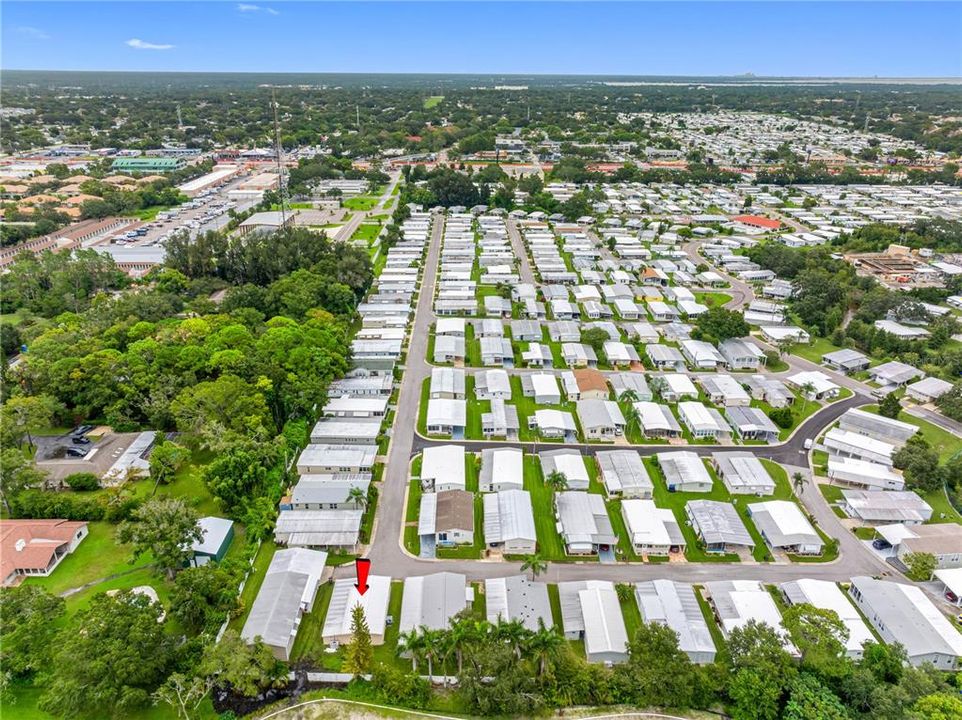 合同活跃: $145,000 (2 贝兹, 2 浴室, 1004 平方英尺)