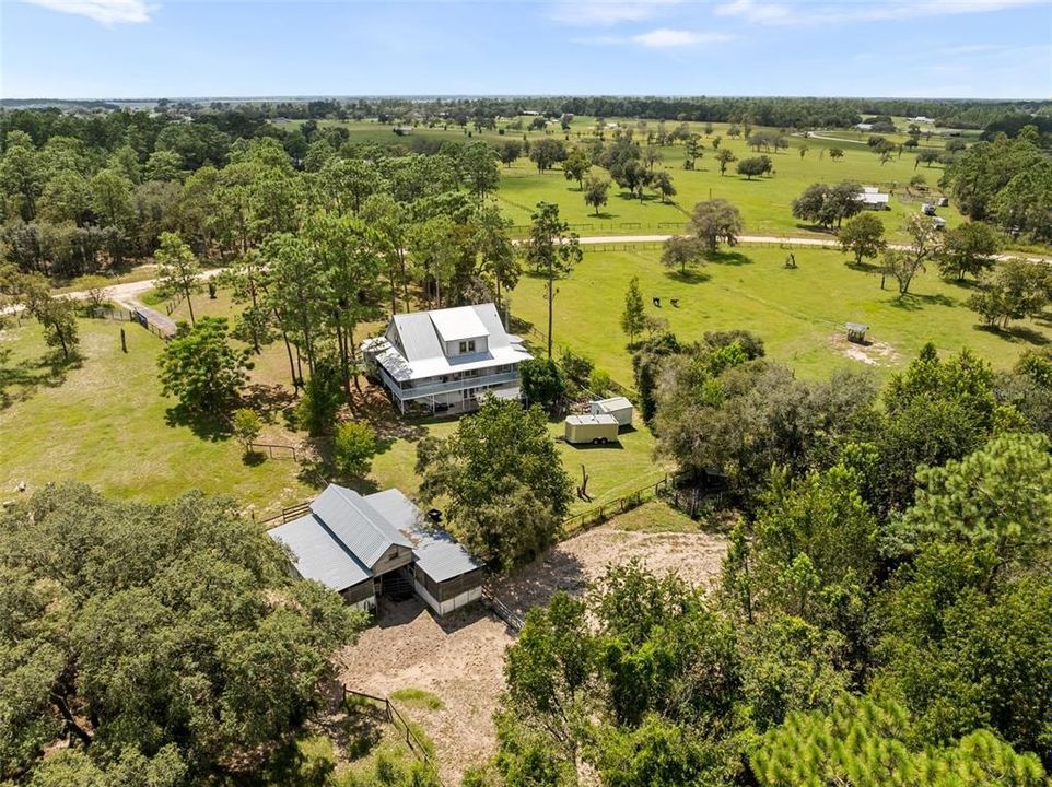 For Sale: $575,000 (3 beds, 2 baths, 2726 Square Feet)