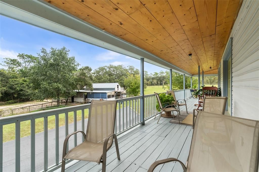 For Sale: $575,000 (3 beds, 2 baths, 2726 Square Feet)