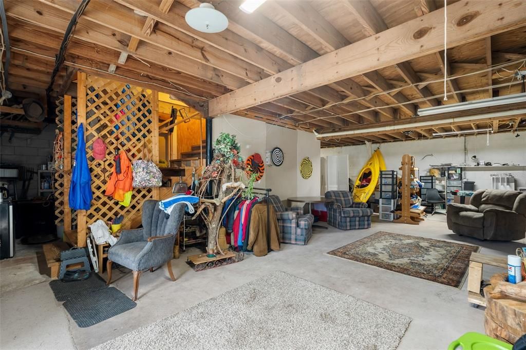 For Sale: $575,000 (3 beds, 2 baths, 2726 Square Feet)