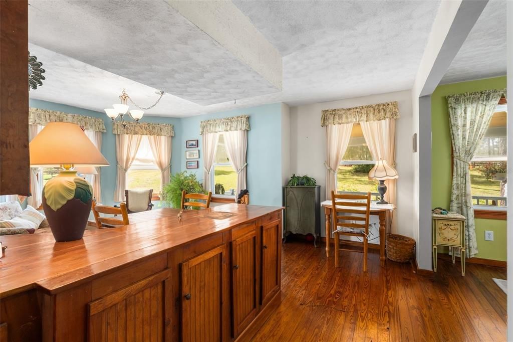 For Sale: $575,000 (3 beds, 2 baths, 2726 Square Feet)