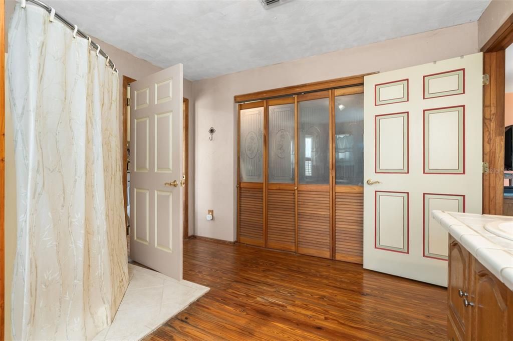 For Sale: $575,000 (3 beds, 2 baths, 2726 Square Feet)