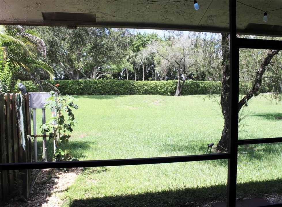 For Sale: $469,000 (3 beds, 2 baths, 1454 Square Feet)