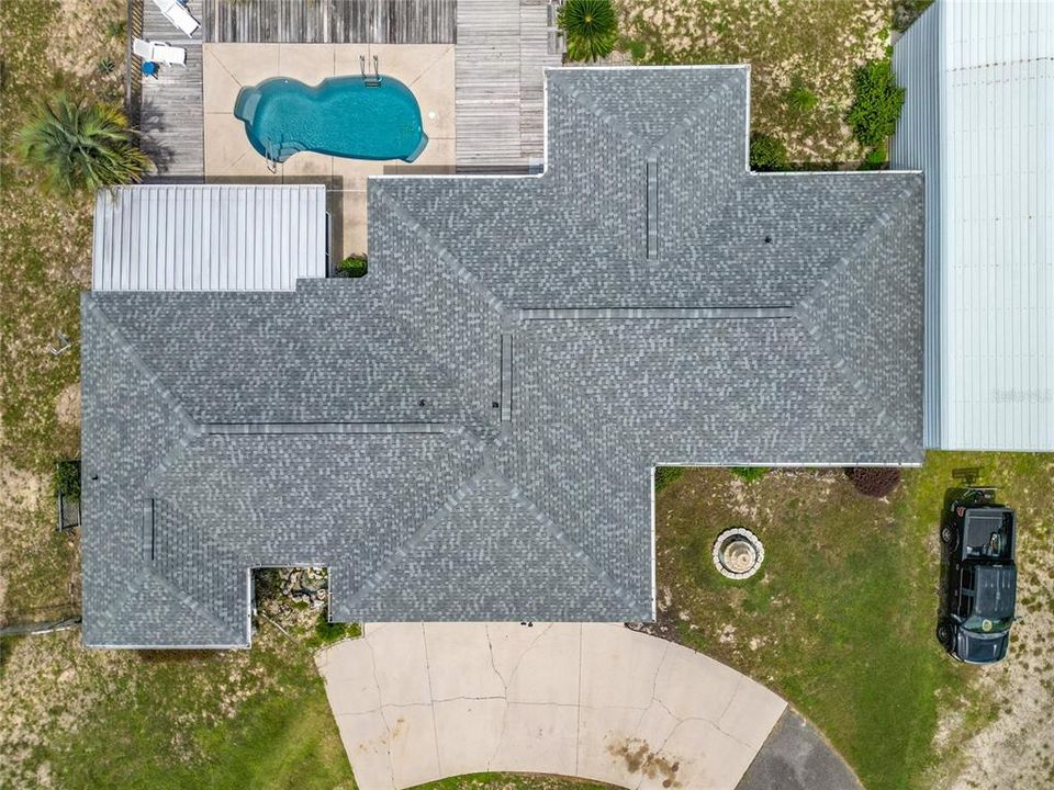 En Venta: $585,000 (3 camas, 2 baños, 2600 Pies cuadrados)