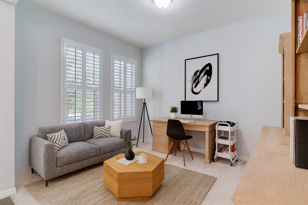 Activo con contrato: $455,000 (3 camas, 2 baños, 1853 Pies cuadrados)