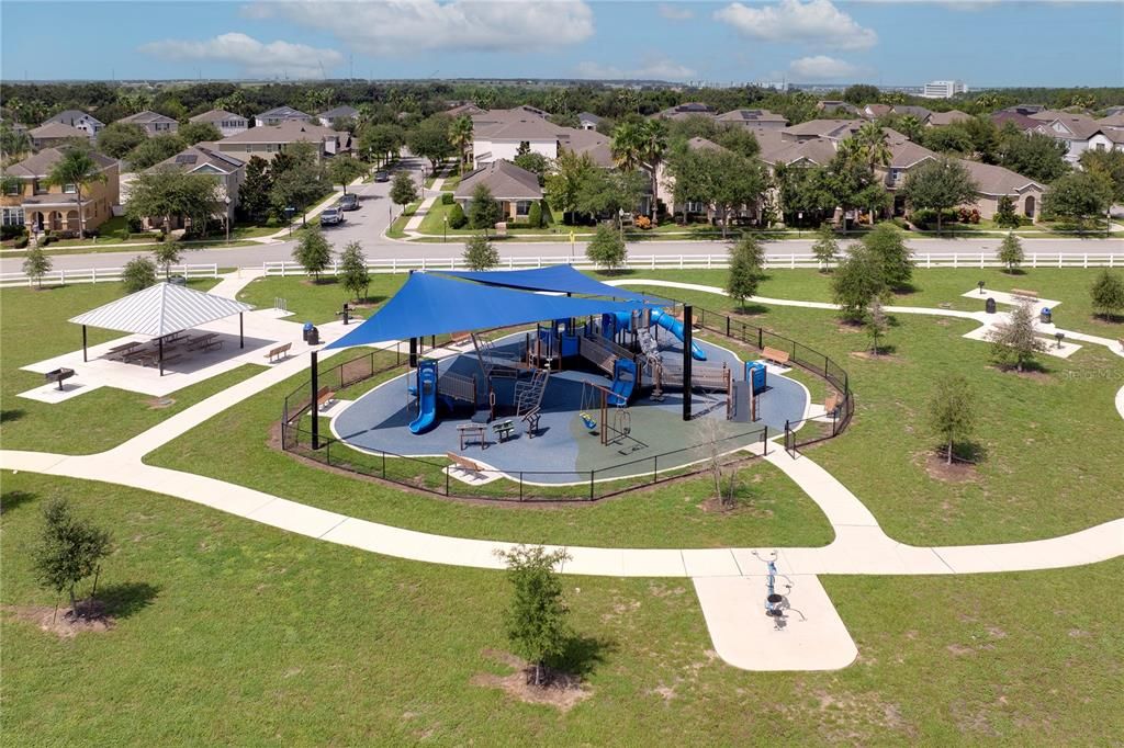 Activo con contrato: $455,000 (3 camas, 2 baños, 1853 Pies cuadrados)