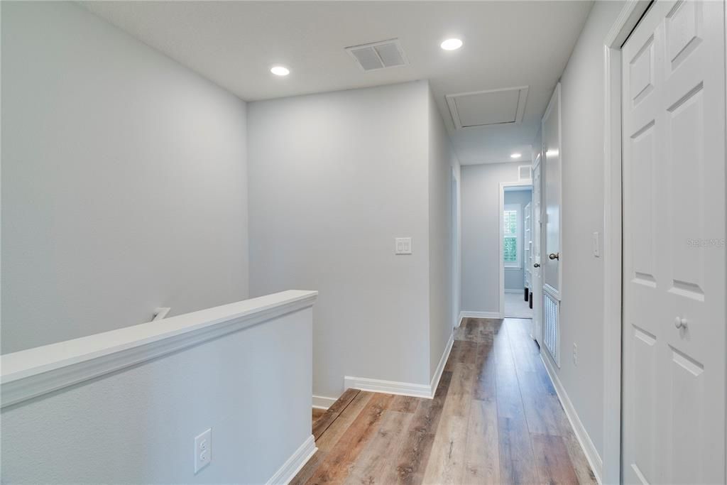 Activo con contrato: $455,000 (3 camas, 2 baños, 1853 Pies cuadrados)