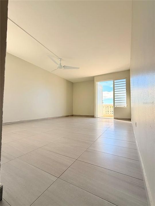 В аренду: $1,300 (2 спален, 1 ванн, 0 Квадратных фут)