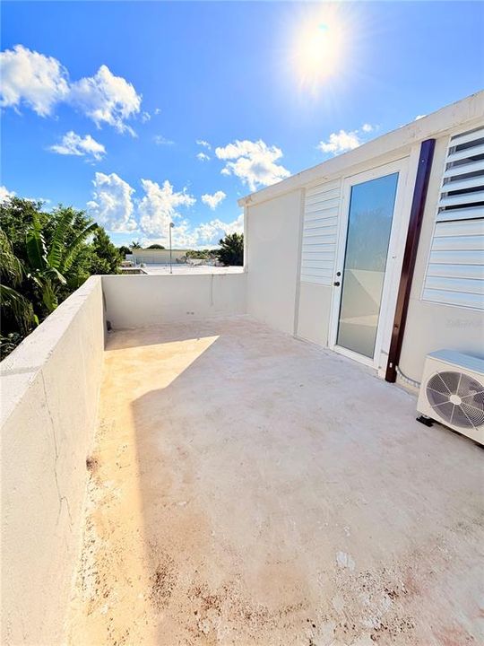 В аренду: $1,300 (2 спален, 1 ванн, 0 Квадратных фут)