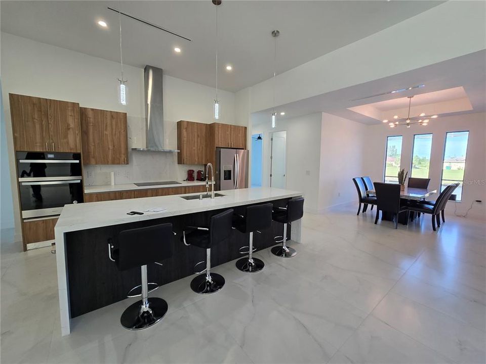 For Sale: $1,200,000 (4 beds, 3 baths, 2446 Square Feet)