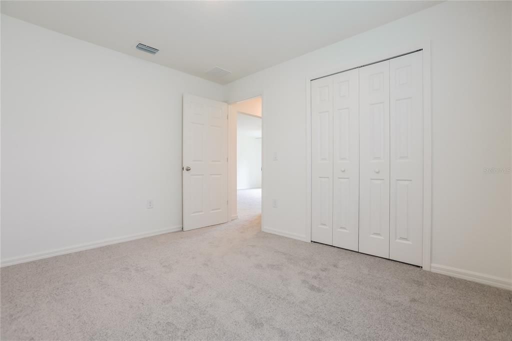 Active With Contract: $1,595 (3 beds, 2 baths, 1552 Square Feet)