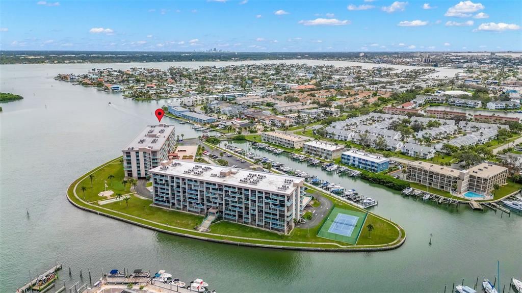 En Venta: $349,999 (2 camas, 2 baños, 1175 Pies cuadrados)