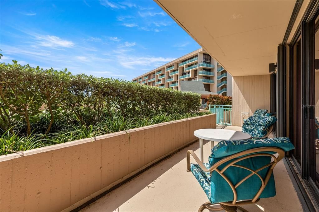 En Venta: $349,999 (2 camas, 2 baños, 1175 Pies cuadrados)