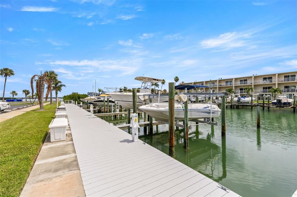 En Venta: $349,999 (2 camas, 2 baños, 1175 Pies cuadrados)