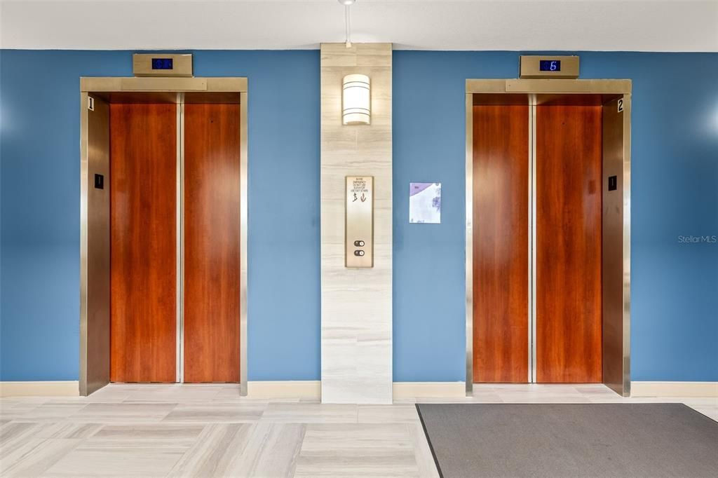 En Venta: $349,999 (2 camas, 2 baños, 1175 Pies cuadrados)