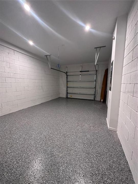 Под контрактом: $2,300 (3 спален, 2 ванн, 1532 Квадратных фут)