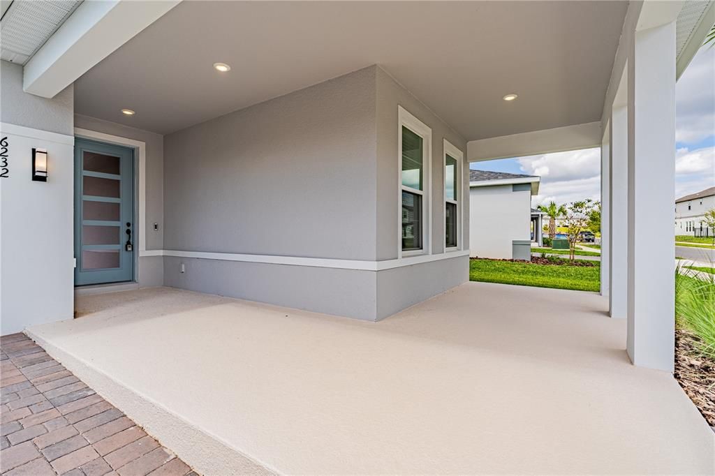 出租: $5,500 (5 贝兹, 4 浴室, 3829 平方英尺)