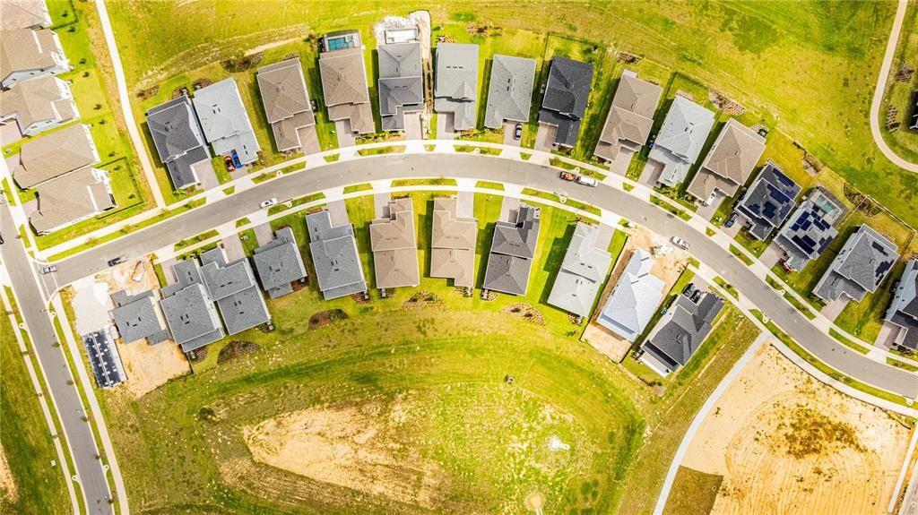 出租: $5,500 (5 贝兹, 4 浴室, 3829 平方英尺)