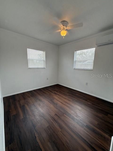 For Sale: $219,900 (3 beds, 2 baths, 1017 Square Feet)