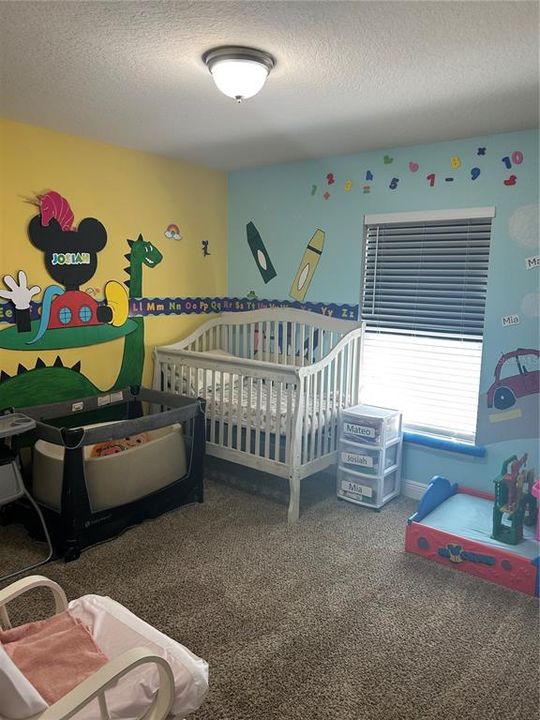 合同活跃: $284,990 (3 贝兹, 2 浴室, 1452 平方英尺)