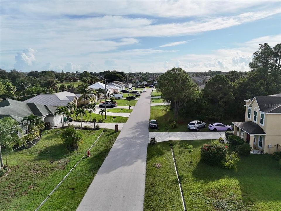 待售: $165,000 (0.23 acres)