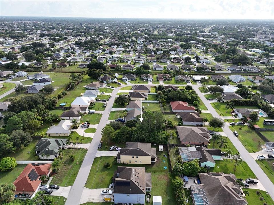 待售: $165,000 (0.23 acres)