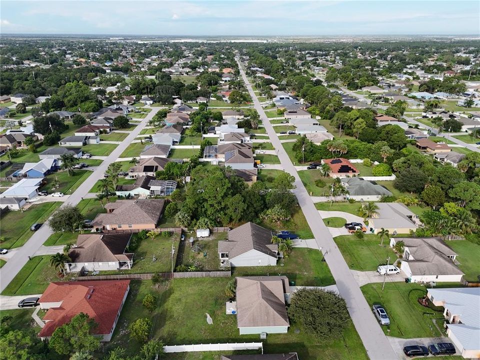 待售: $165,000 (0.23 acres)