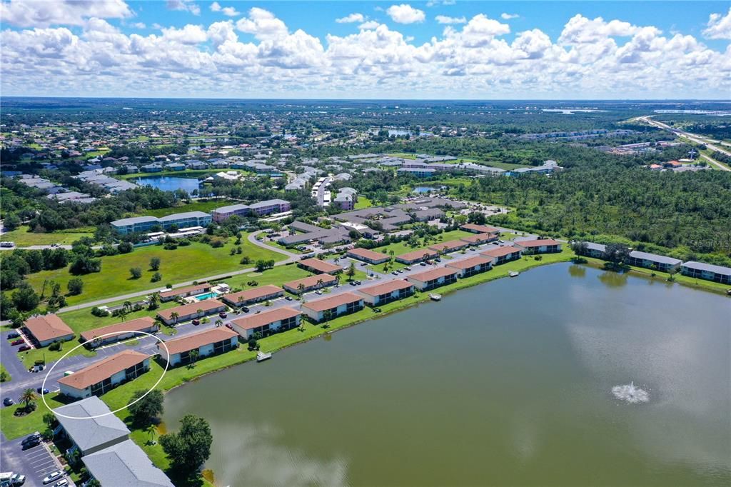 待售: $137,900 (2 贝兹, 2 浴室, 886 平方英尺)