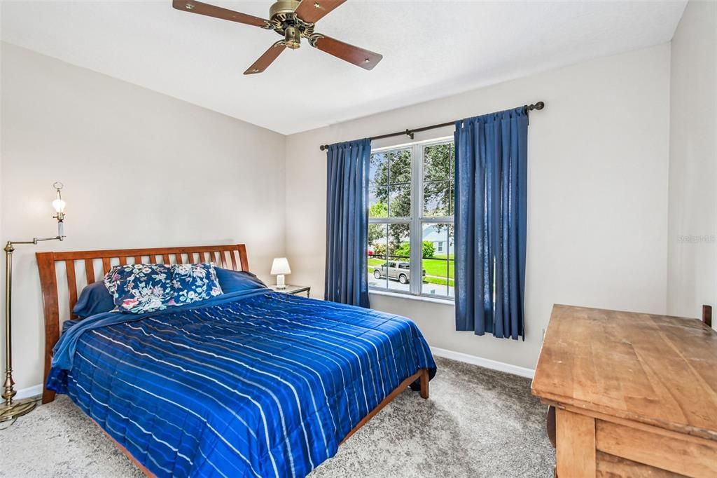 Под контрактом: $650,000 (4 спален, 2 ванн, 2998 Квадратных фут)