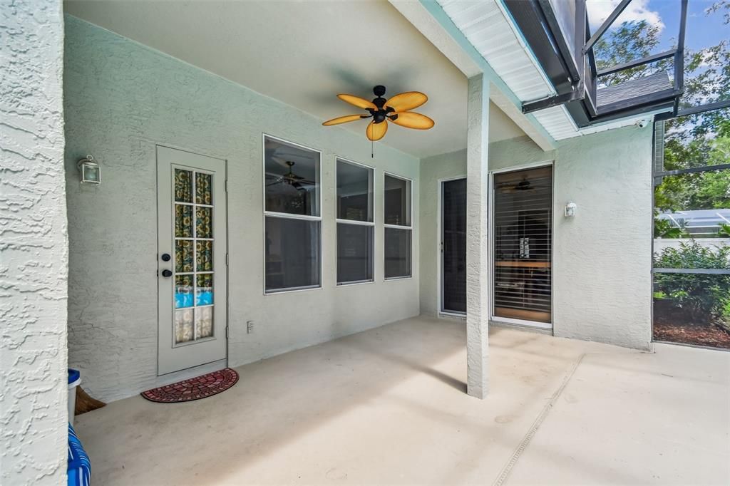 Под контрактом: $650,000 (4 спален, 2 ванн, 2998 Квадратных фут)