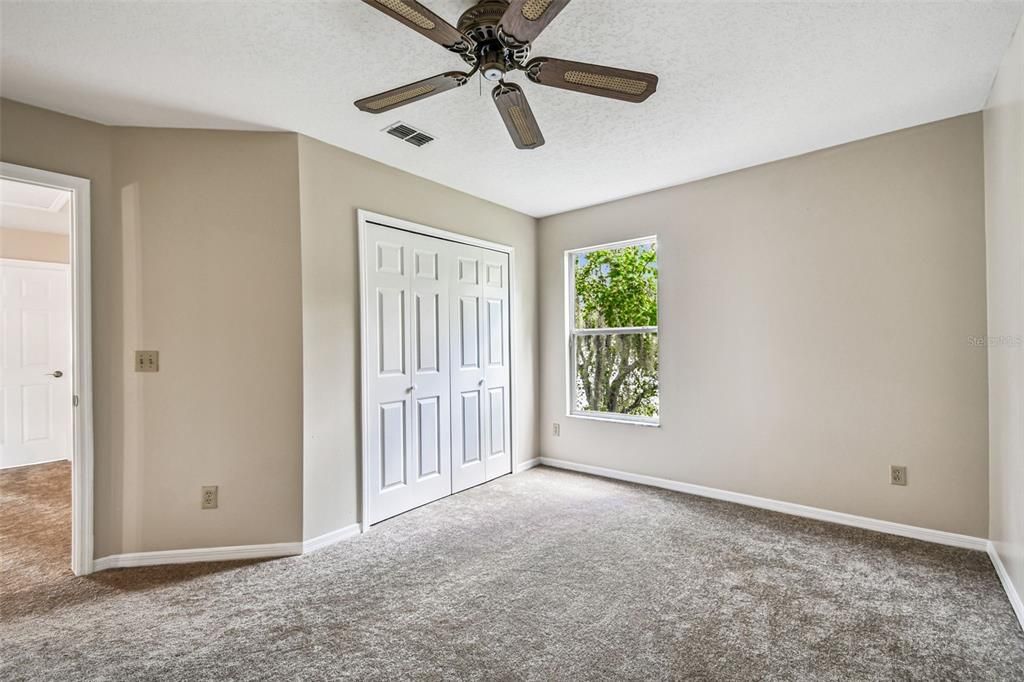 Под контрактом: $650,000 (4 спален, 2 ванн, 2998 Квадратных фут)