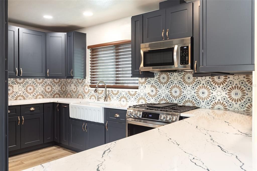 待售: $650,000 (2 贝兹, 2 浴室, 1519 平方英尺)