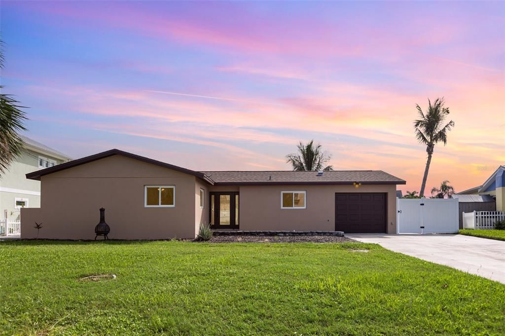 待售: $650,000 (2 贝兹, 2 浴室, 1519 平方英尺)